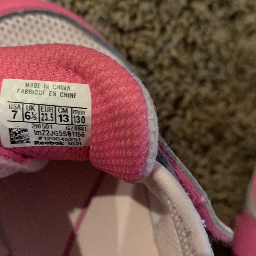 Toddler Reebok Shoes - Picture 13 of 13